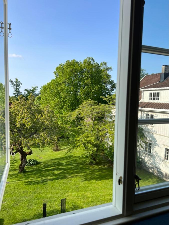 Ovre Sem Gard Hotell Asker Exteriör bild